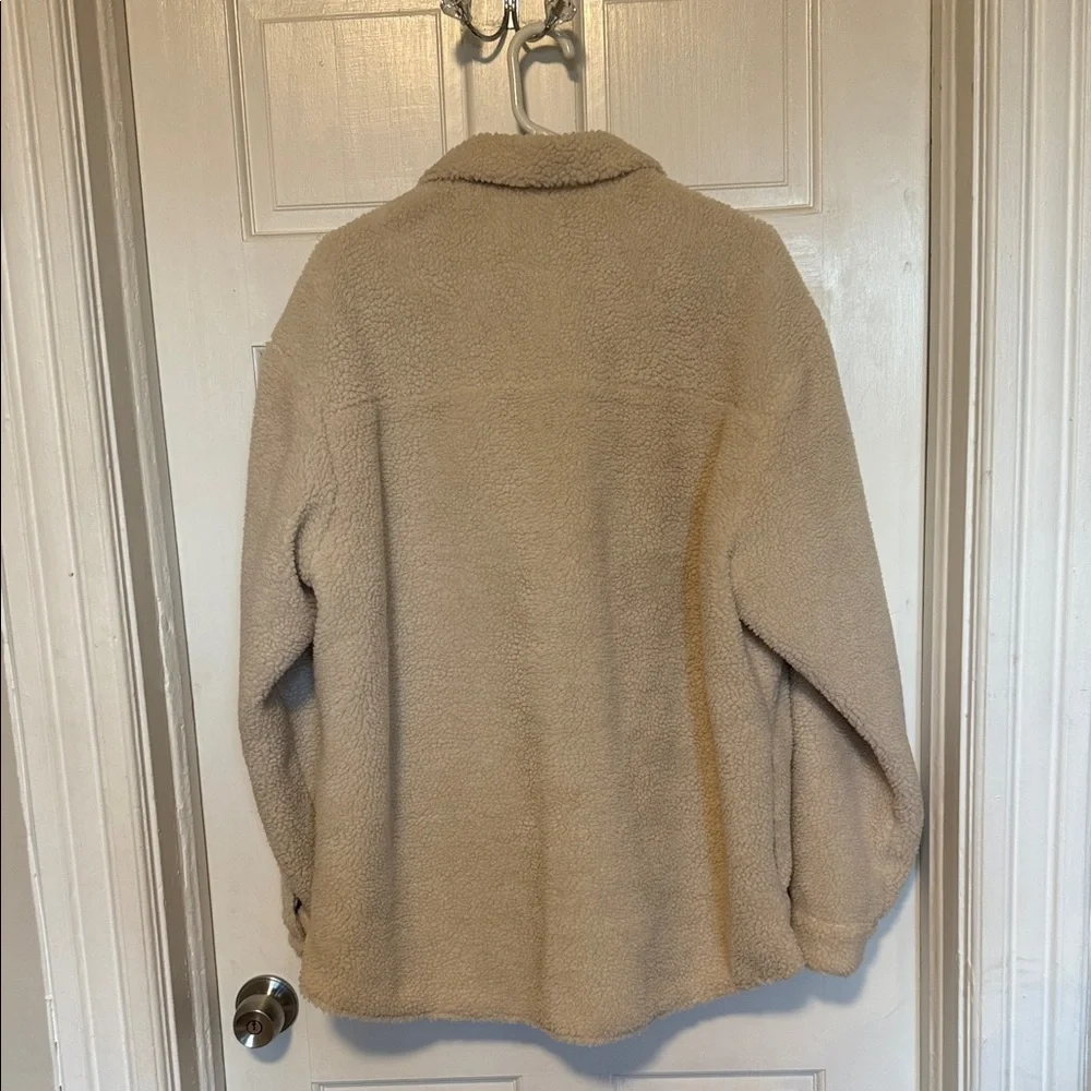 H&M Beige Sherpa Shacket - Men's Button-Up Fleece Jacket